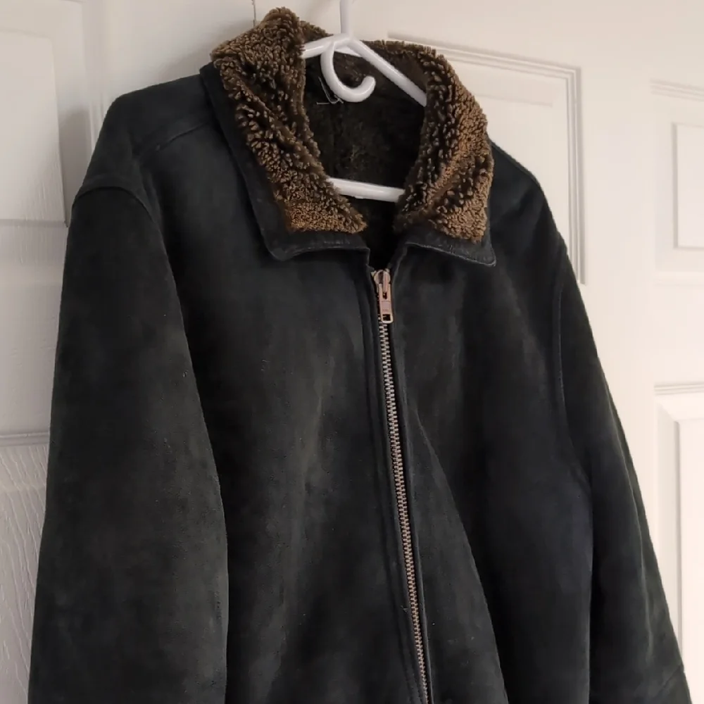 Danier Black Sheepskin Coat - Picture 2 of 11